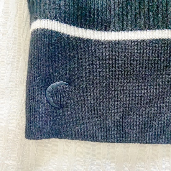 Zyia Black Piping Classy Sweater Tank - Picture 6 of 8